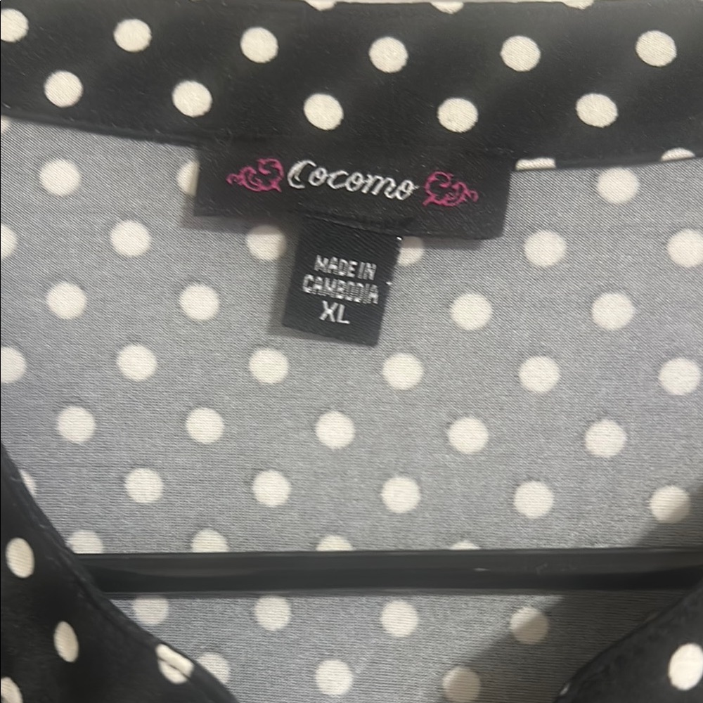 Cocomo Black and White Buttoned Mandarin Collar Blouse - Picture 2 of 8